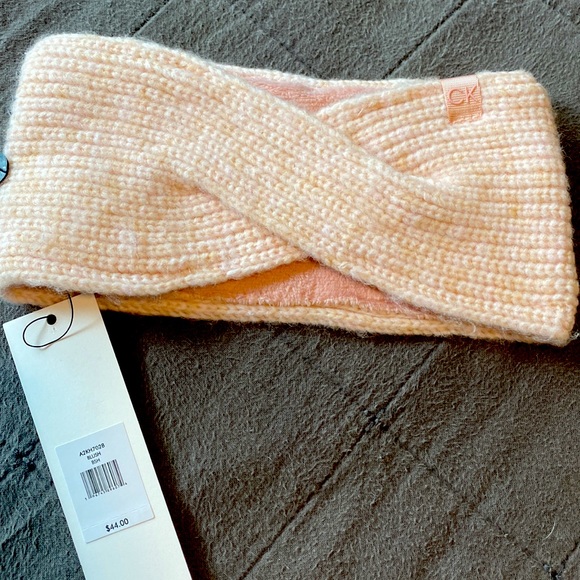 NWT Calvin Klein Blush Wide Headband - Picture 3 of 4